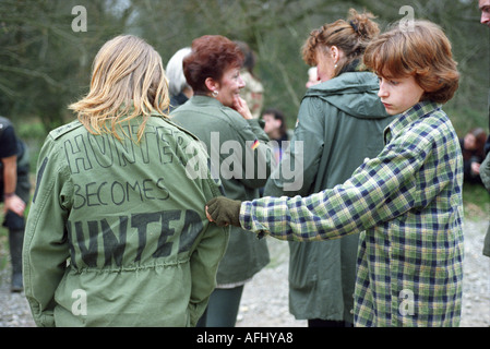 Due giovani sabotatori di suoneria a SURREY UNIONE HUNT UK Foto Stock