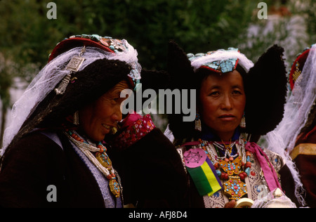 Corteo Nuziale e cerimonia Leh Ladakh India del Nord Foto Stock