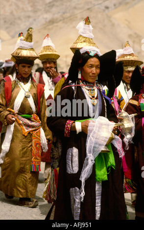 Corteo Nuziale e la cerimonia in Leh, Ladakh India del Nord Foto Stock