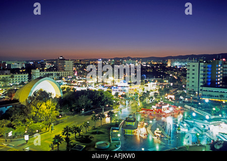 Playa del Ingles di notte Gran Canaria Foto Stock