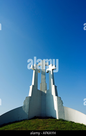 Le Tre Croci di repliche dal XVII secolo in memoria di tre monaci che erano stati crocifissi VI, parte di Vilnius Foto Stock