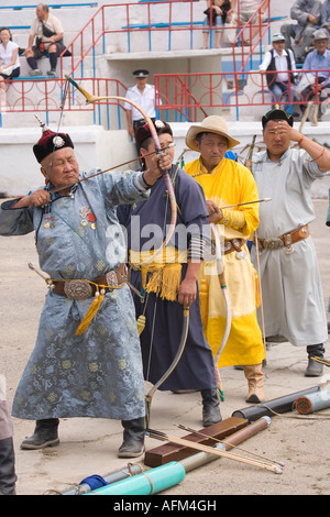 Tiro con l'arco concorrenza festival Naadam Mongolia UB Foto Stock