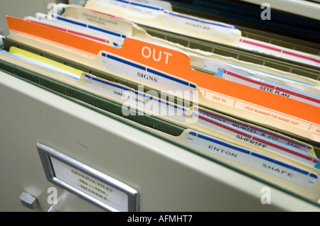 Metallo cabinet file di Office Foto Stock