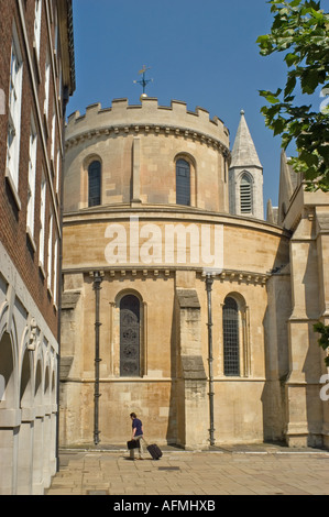 Londra, Inghilterra, Regno Unito. Tempio la Chiesa (c1185 restaurato 19thC) nella città off Fleet Street Foto Stock