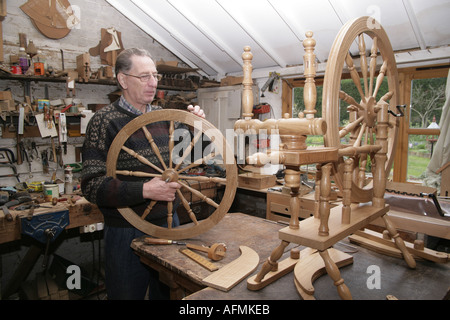 Rendendo le ruote di filatura a Melton Mobray Foto Stock