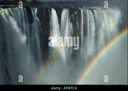 Doppio arcobaleno a Victoria Falls Zimbabwe Foto Stock