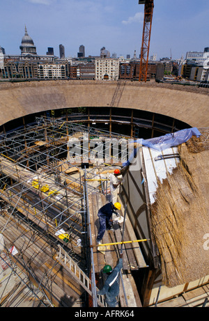 Shakespeare Globe Theatre Globe Theatre degli anni novanta Londra UK in costruzione 90s Inghilterra HOMER SYKES Foto Stock