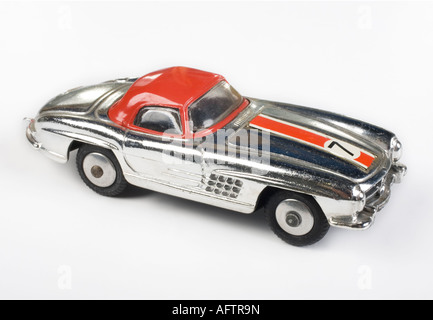 Mercedes Benz 300 SL Roadster. Corgi modello pressofuso no.304s rilasciato 1967 Foto Stock