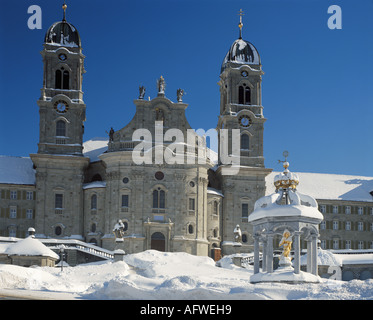 Geografia/travel, svizzera Svitto, Einsiedeln, chiese e conventi, minster della Madonna, vista interna, vista in direzione di coro, 1674 - 1735, costruito da Caspar Moosbrugger, , Additional-Rights-Clearance-Info-Not-Available Foto Stock