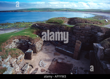 Skara Brae insediamento neolitico baia di Skaill Orkney continentale Scozia UK GB Foto Stock