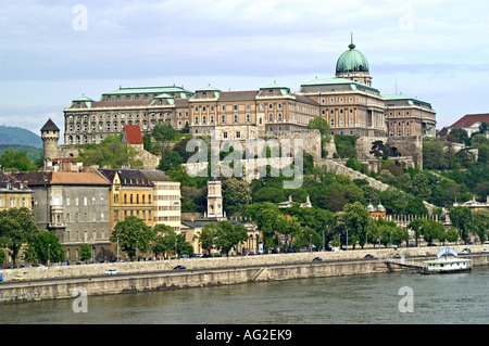 Geografia / viaggi, Ungheria, Budapest, viste sulla città / cityscapes, Castle Hill, Castello, il fiume Danubio, musei, Additional-Rights-Clearance-Info-Not-Available Foto Stock