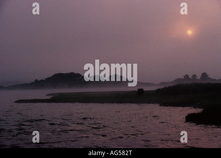 sunset over segekontucket pond Edgartown MA Foto Stock