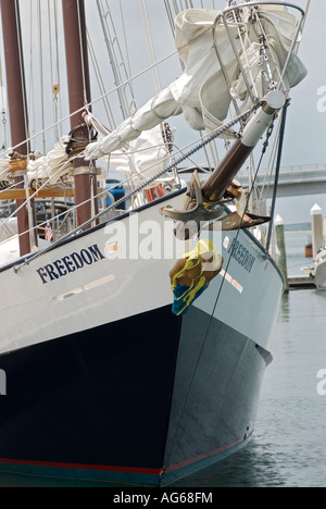 Bompresso di goletta libertà sant Agostino Marina di Sant Agostino Florida Foto Stock