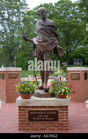 Il Mahatma Gandhi statua in bronzo presso l Abbazia di pace in Shelborne Massachusetts Foto Stock