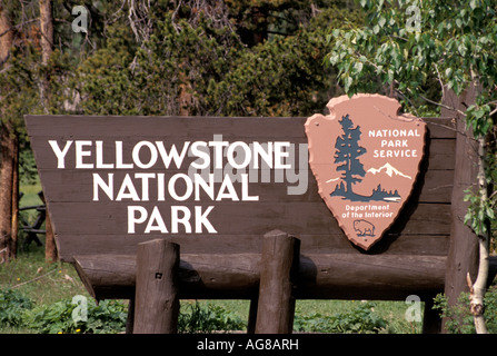 Parco Nazionale di Yellowstone entrata segno Wyoming USA Foto Stock