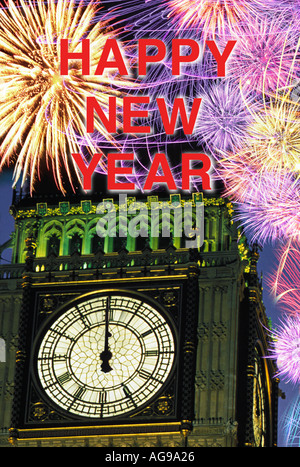 La vigilia del Capodanno fuochi d'artificio a mezzanotte sul Big Ben Londra Inghilterra REGNO UNITO Foto Stock