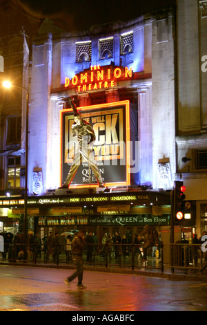 We Will Rock You il musical sulla regina al Dominion Theatre di Londra Foto Stock