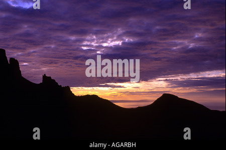 Alba sul Quaraing, Isola di Skye Foto Stock