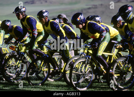 CAMEL TROPHY IN MONGOLIA Foto Stock