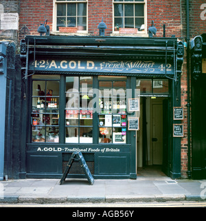A. Gold shop, alimenti tradizionali della Gran Bretagna di Spitalfields a Londra, Inghilterra KATHY DEWITT Foto Stock
