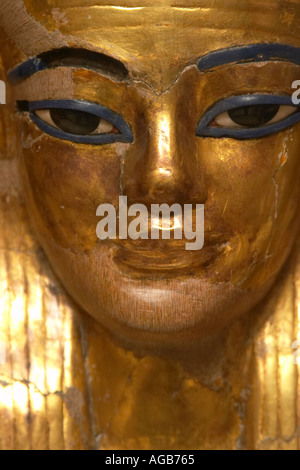 Yuya morte maschera al Museo del Cairo in Egitto Foto Stock