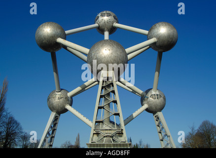 L'acciaio e alluminio Atomium in Heysel Park Bruxelles Belgio Europa UE Foto Stock