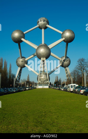 L'acciaio e alluminio Atomium in Heysel Park Bruxelles Belgio Europa UE Foto Stock