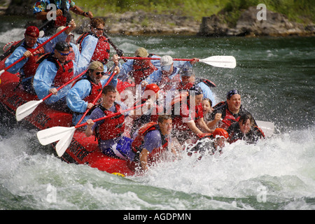 Whitewater Rafting sul fiume Snake River vicino a Jackson Wyoming Foto Stock