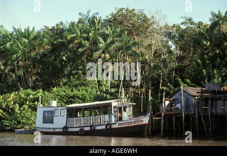 Il Brasile, Belem, la barca turistica nel fiume del Amazon Foto Stock