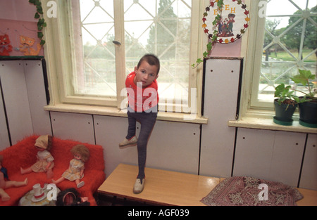 Casa per disabili fisici e mentali bambini, Isra, Bulgaria Foto Stock