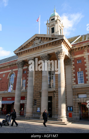 Peterborough attrazioni del centro della città cambridgeshire England Regno unito Gb Foto Stock