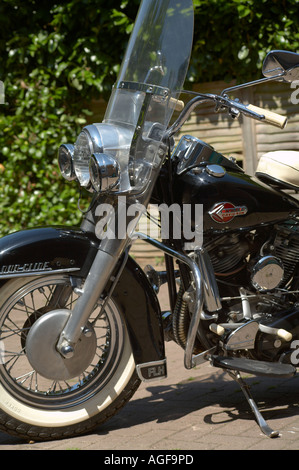 Un imaculate 1960 Harley Davidson Duo Glide Foto Stock