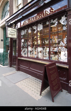 Profumieri Penhaligons locali vicino al Covent Garden Foto Stock