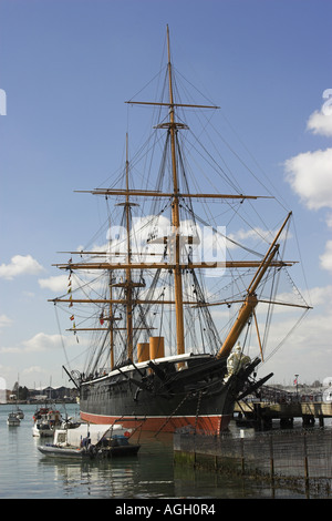 HMS Warrior ormeggiata presso lo Storico Cantiere Navale di Portsmouth Porto, Hampshire, Inghilterra, Regno Unito. Foto Stock