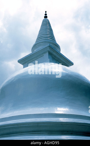 Lankatilaka Tempio. Udunuwara Hiyarapitiya villaggio di Kandy, Sri Lanka Foto Stock