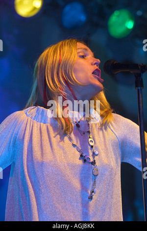 CATHY RICHARDSON omaggi Janis Joplin cantare con il grande fratello e la HOLDING SUMMER OF LOVE MONTEREY POP FESTIVAL Foto Stock