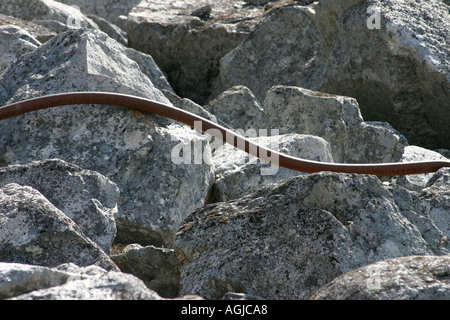 Rimane del goldrush dal 1897 giacente in corrispondenza circa della zona della bilancia Chilkoot Trail Alaska USA Foto Stock