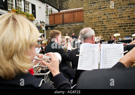 Otley Brass Band, nello Yorkshire, Inghilterra, Regno Unito Foto Stock