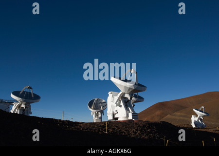 Mauna Kea osservatori spaziali SMA Array submillimetrico, lo Smithsonian Astrophysical Observatory Foto Stock