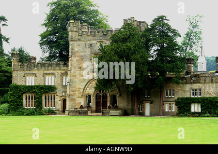 Casa da Bolton Priory Bolton Abbey Wharfedale North Yorkshire il Pennines England Regno Unito Regno Unito Gran Bretagna GB Foto Stock