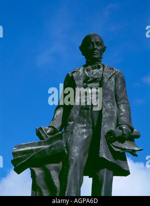 Statua di bronzo di signore william armstrong, Newcastle upon Tyne, Tyne and Wear, Inghilterra, Regno Unito. Foto Stock