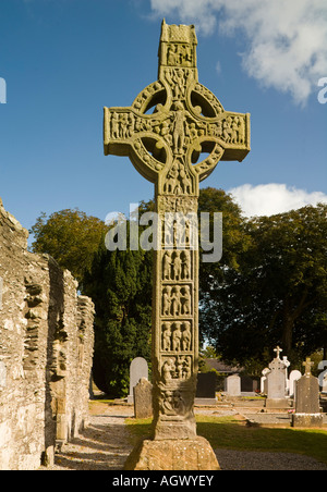 Tall Croce o Croce Ovest, Monastero di Monasterboice, Irlanda Foto Stock