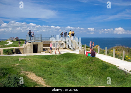 Bunker tedesco a Pointe du Hoc sulla costa della Normandia nel nord della Francia Foto Stock