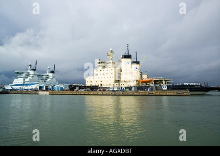 Rompighiaccio in Katajanokka Helsinki Finlandia Foto Stock