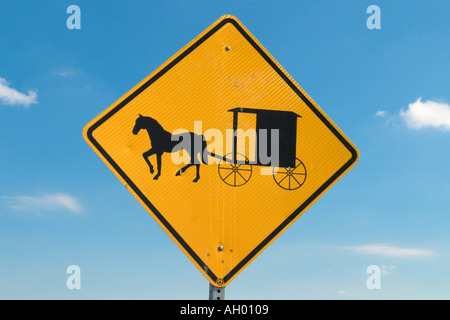 Amish Cavallo e Carrozza cartello stradale, Lancaster County, Pennsylvania, STATI UNITI D'AMERICA Foto Stock