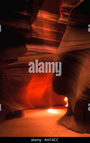 Antelope Canyon uno slot canyon nel deserto su riserva Navajo vicino page Arizona USA Foto Stock