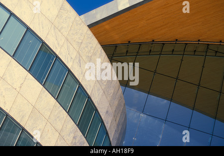 Atradius Credit Insurance Offices Cardiff Bay Harbour Drive edificio Atradius nella baia di Cardiff Cardiff Cardiff South Glamorgan South Wales UK GB Europe Foto Stock