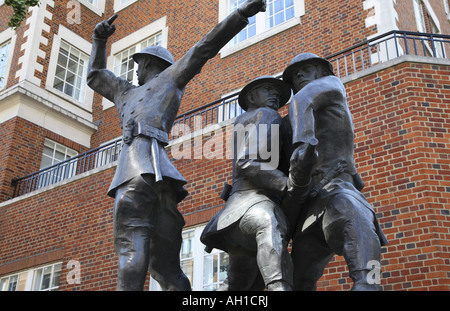 Memoriale della Londra per i vigili del fuoco nella Seconda Guerra Mondiale, St Paul's, London, Regno Unito Foto Stock