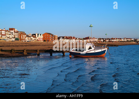Barca da pesca, southend, Essex, Inghilterra Foto Stock