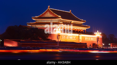 Piazza Tiananmen di notte Foto Stock